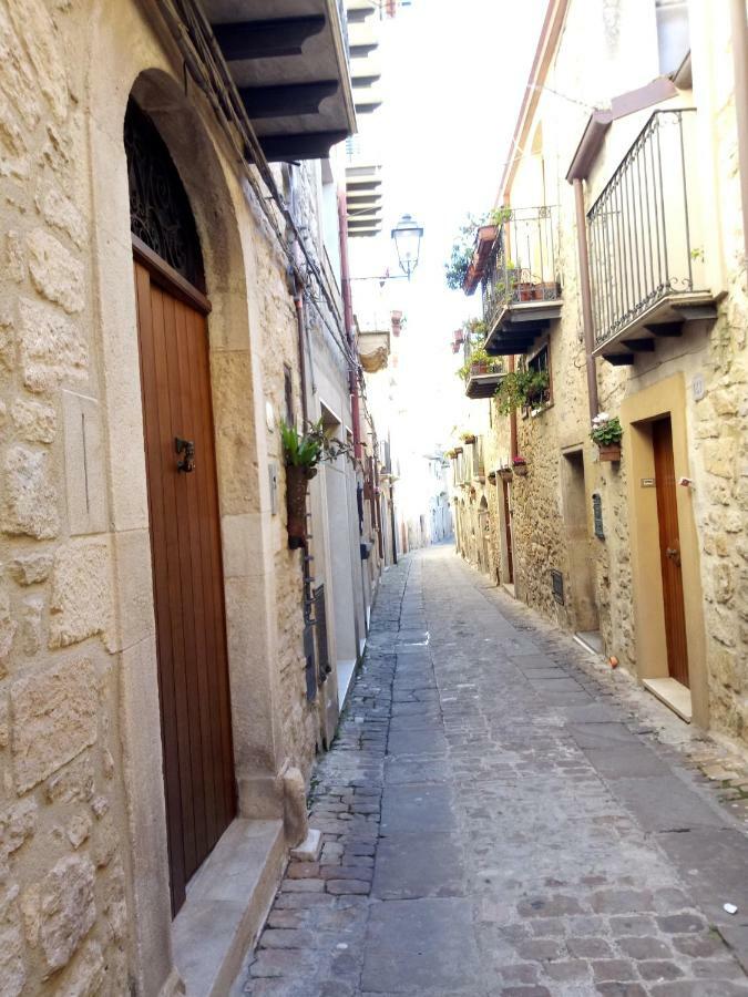 Hotel Casa Padre Jerone Gangi Exteriér fotografie